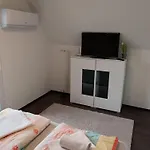 My Cibuka Apartman! דירה Hajdúszoboszló